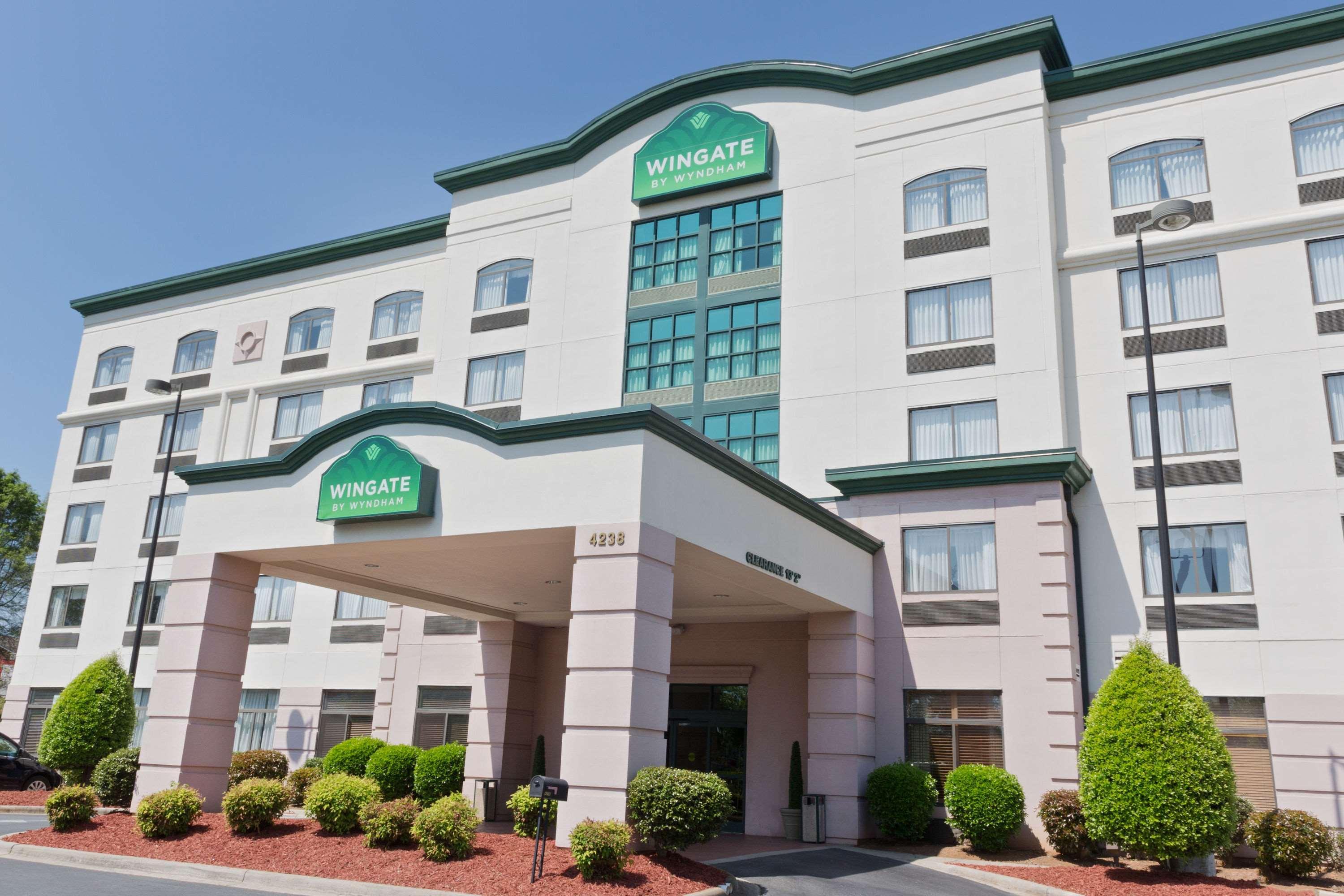 Wingate By Wyndham Charlotte Airport Hotel Exterior photo