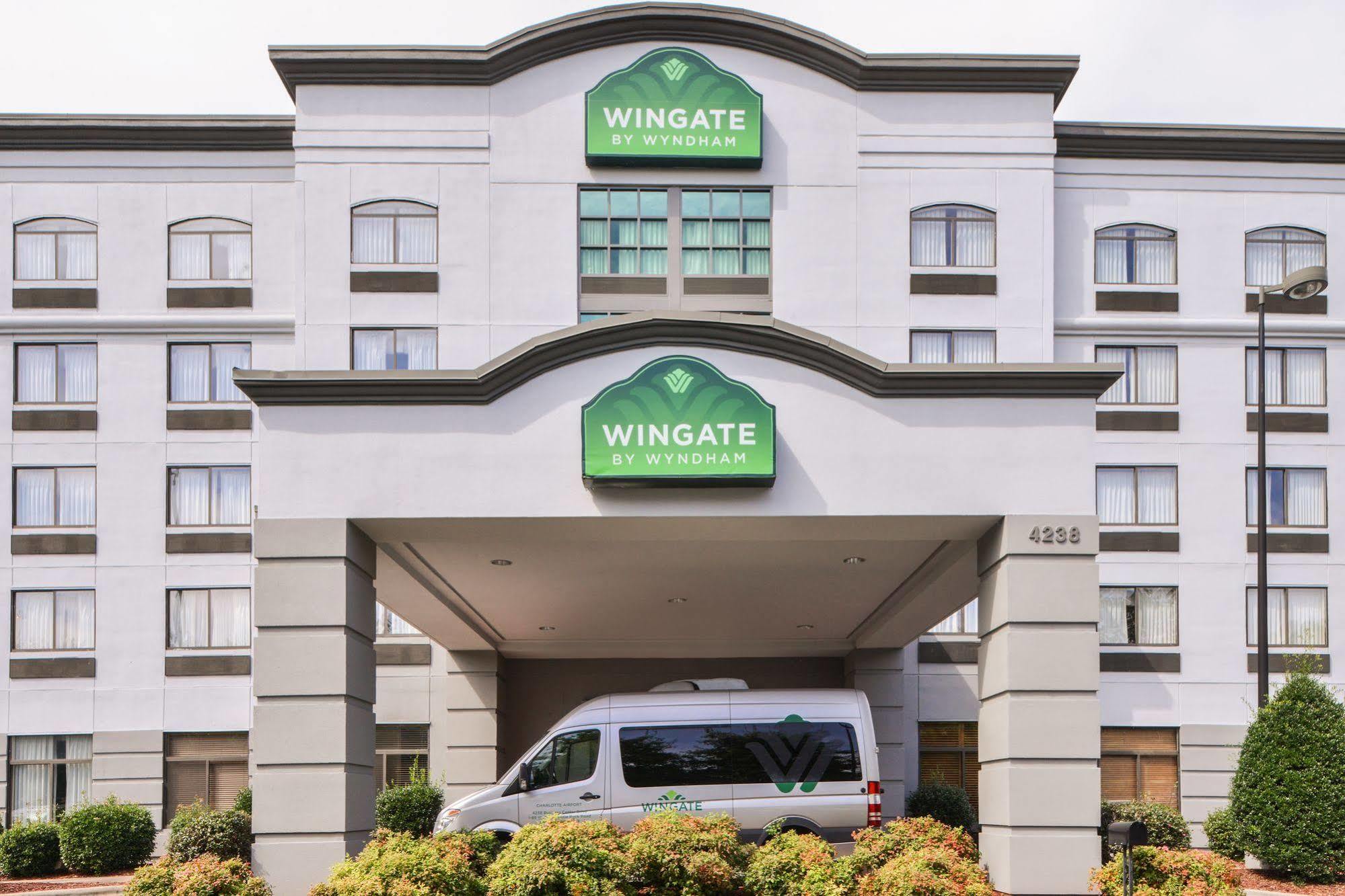 Wingate By Wyndham Charlotte Airport Hotel Exterior photo
